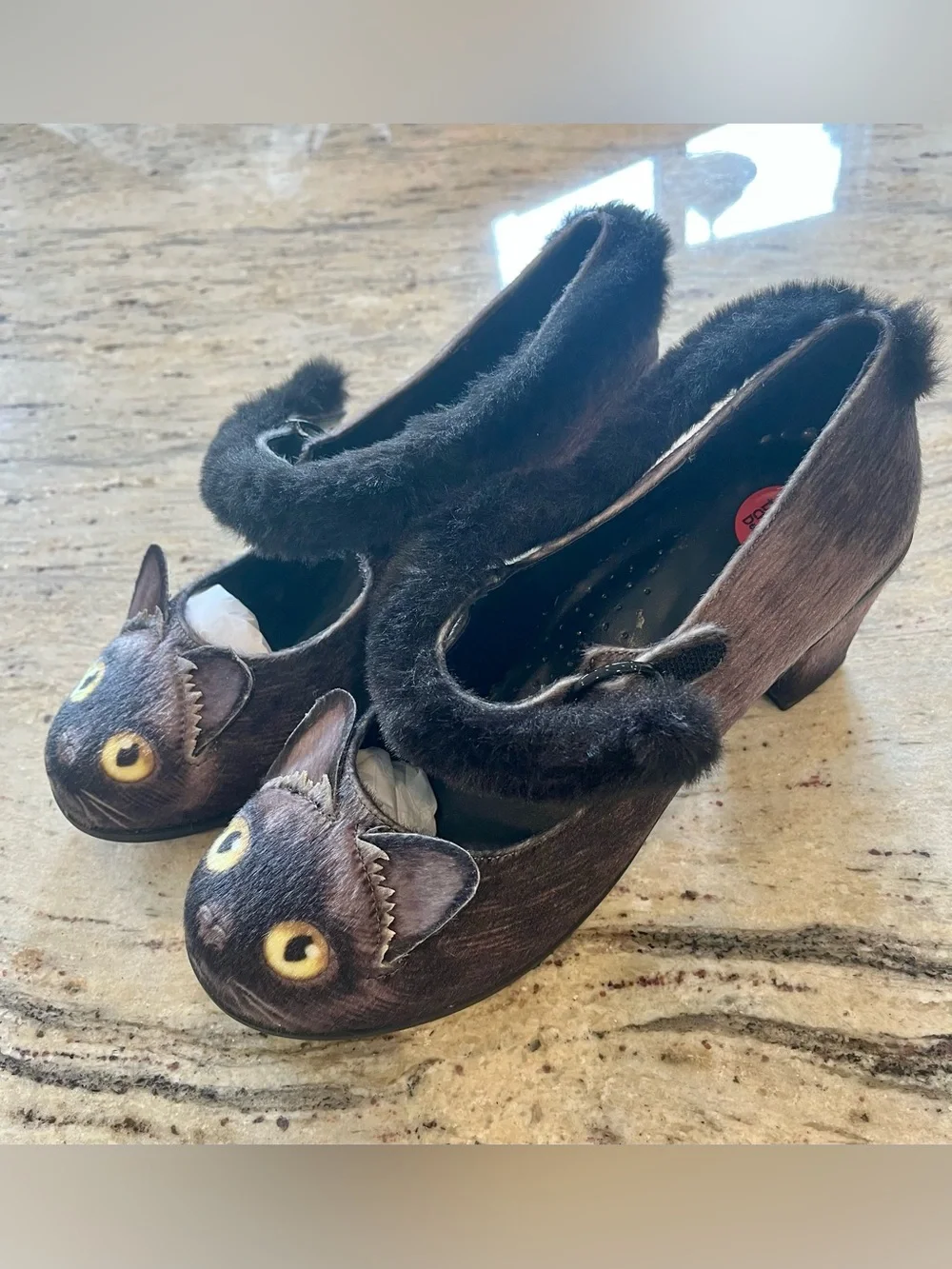 NWT Dark Chocolate design Hot Chocolate Design cat noir heels